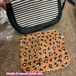 New Thirty-one Studio 31 Classic Black Shoulder Purse With Changeable Flaps 
