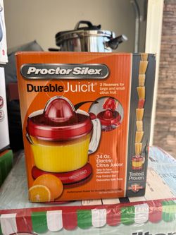 Proctor Silex Durable Juicit Electric Citrus Juicer (34 Oz.) - Brand New