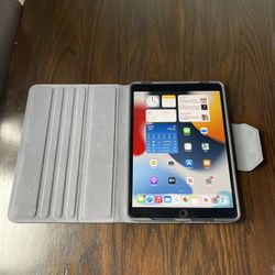iPad Pro -Excellent Condition 