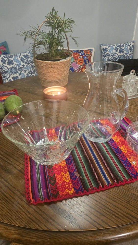 Salad Bowl / Pitcher