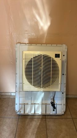 Air conditioner / evaporative cooler