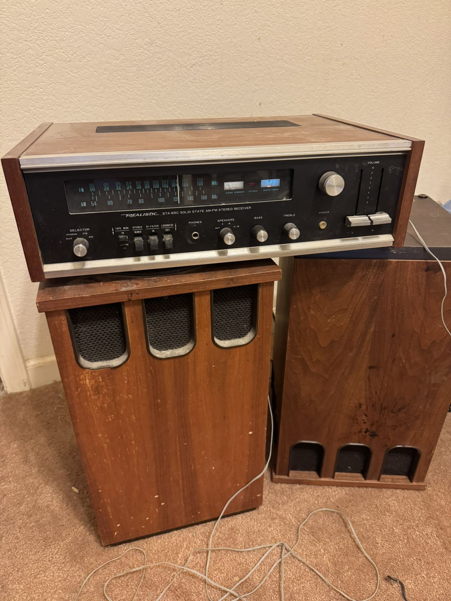 Vintage Receiver & Speakers 