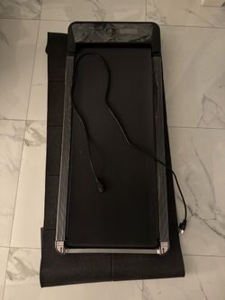 Walking Pad Treadmill with Floor Mat