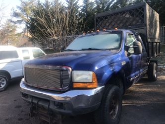2001 Ford F-250 super cab dump truck