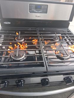 Whirlpool stainless steel 5 burners gas range oven works great fully functional
