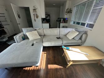 Viral living spaces couch