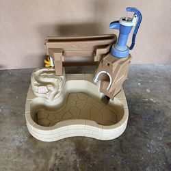 Free Outdoor Kids Water Toy