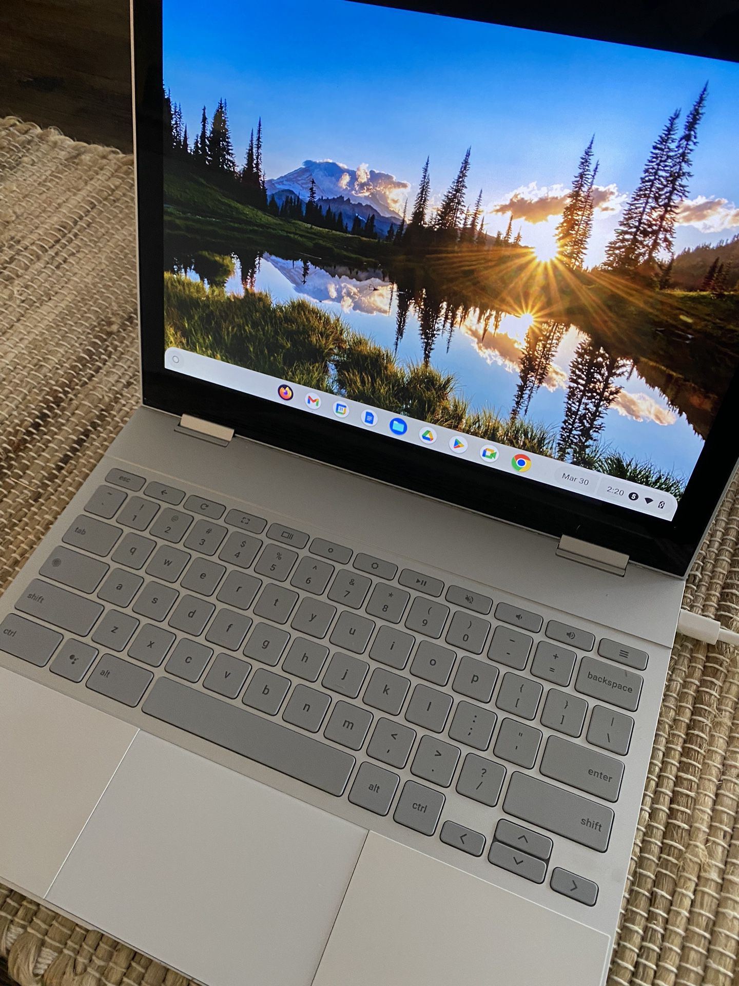 Google Pixelbook COA 512GB SSD 16GB RAM Touchscreen Chromebook TAB for Sale in Snohomish, - OfferUp