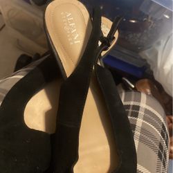 Alfa I Black Low Heal Shoes