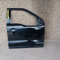2021-23 Ford F-150 Right Front Door 