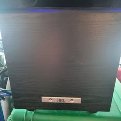 JBL SUBWOOFER 