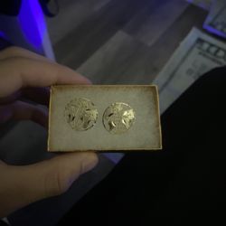 The World Is yours Earrings Big Size 10k Gold 