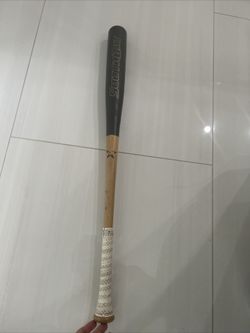 33/30 Wood Baseball Bat