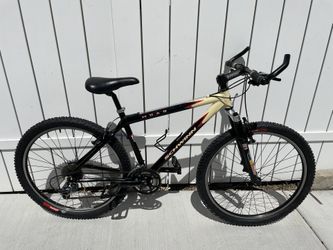 Schwinn Moab 2 for Sale in Franklin Park IL OfferUp