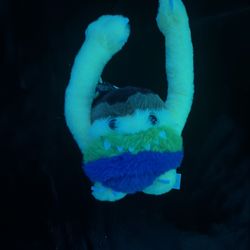 Rare secret hug me pop mart