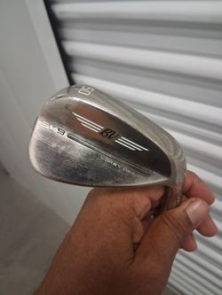 50 ° Titleist rh wedge$60firm
