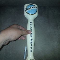 Bluemoon Bar Tap Full Size 