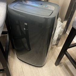 LG 8000 BTU air conditioner