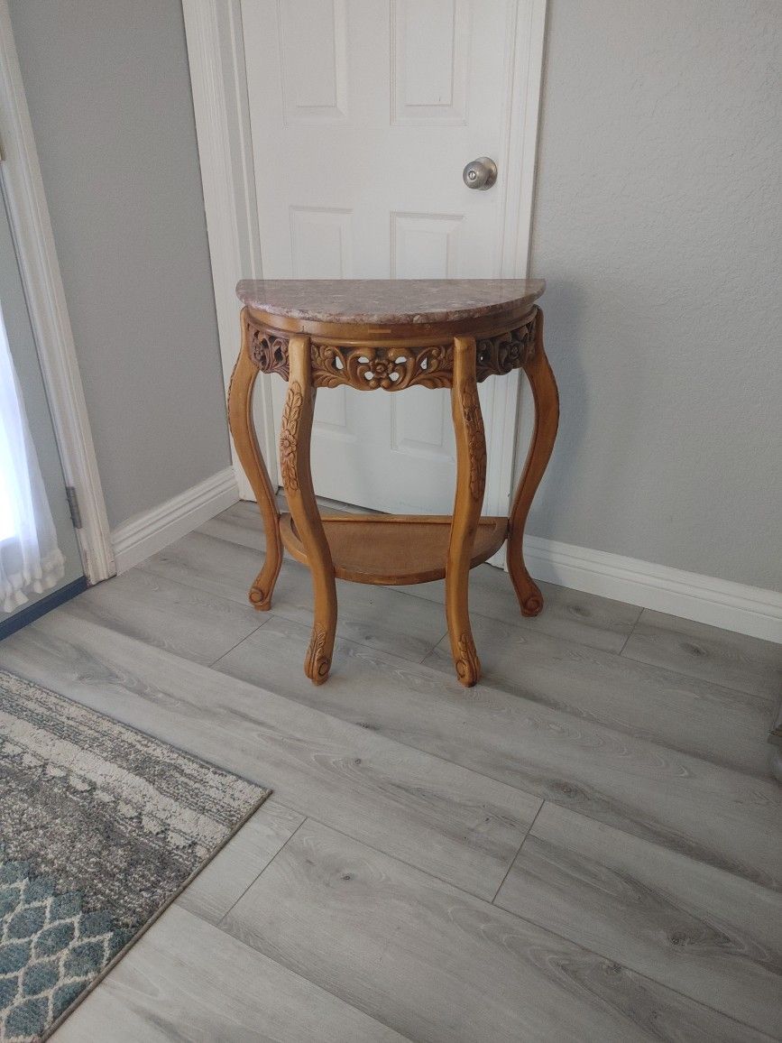 Accent Table