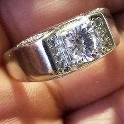 Gorgeous Men's wedding Engagement Promises Ring Size 11