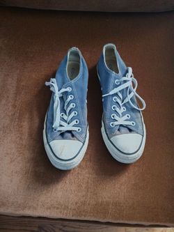 Tennis shoes vans brand size 8
