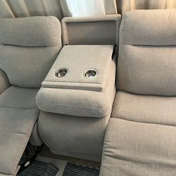 Rooms To Go Reclining Sofa.
