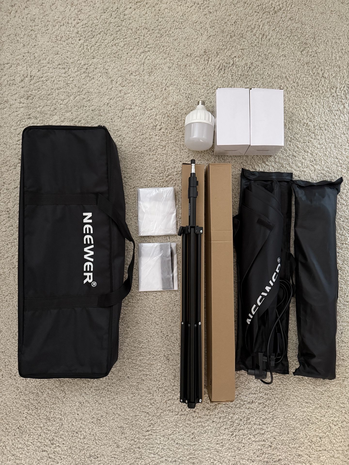 Neewer 700W Soft Box Continuous Lighting Kit