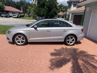 Audi A3 1.8T Premium Plus Sedan 4D 2015