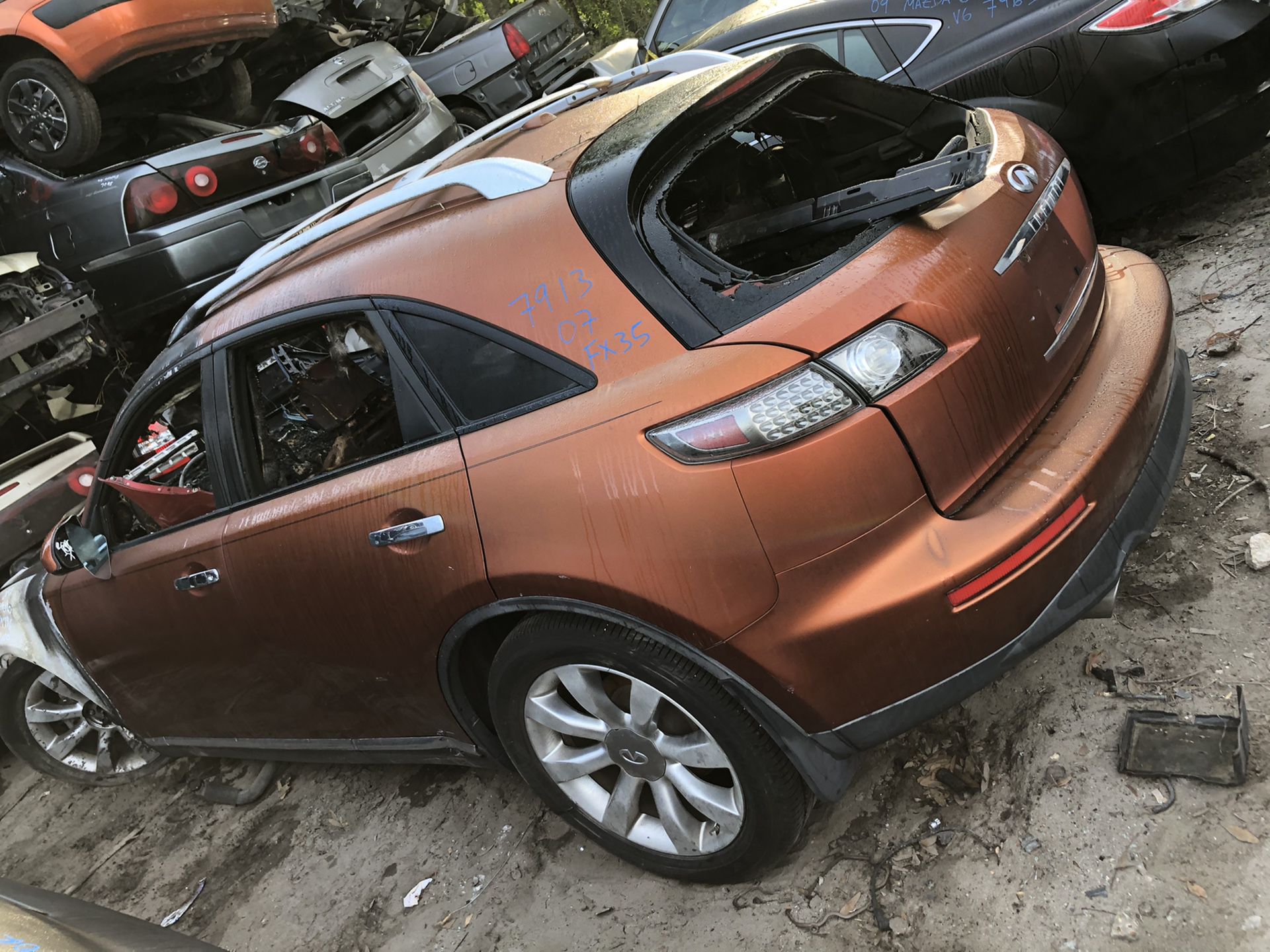2007 Infinity Fx35 (Only For Parts)