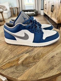 Jordan 1 Low Size 12