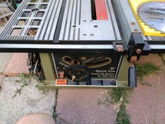 Delta 10inch bench saw