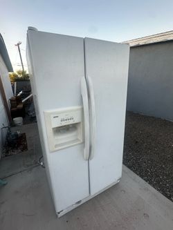 Nice working fridge for sale