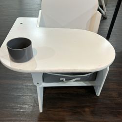 Toddler Desk With Storage