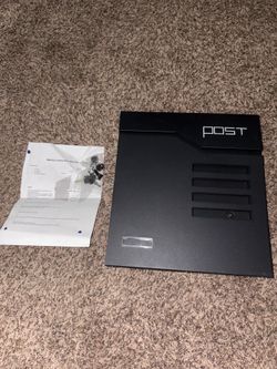 Mailbox with key