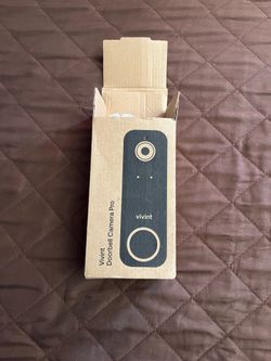 New Vivint Doorbell Camera Pro VS-DBC350-WHT (Gen 2)