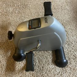 Leg Exercising Machine 