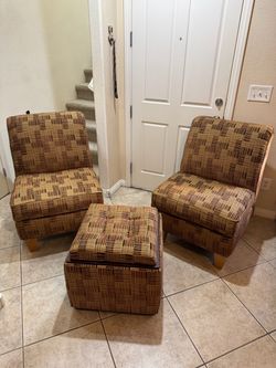 LA Z BOY Armless Accent Chairs w Ventilated Ottoman
