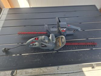 Hedge trimmers