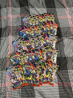 Pokemon Phantasmal Flames Sleeved Booster Packs