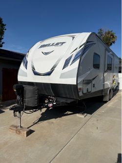 2018 Keystone Bullet Ultra Lite 243BHS - Travel Trailer