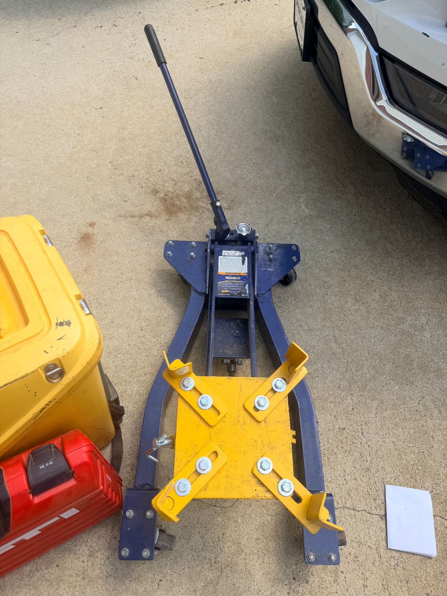 NAPA low profile transmission jack