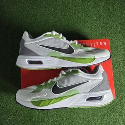 Nike Airmax Solo Chlorophyll  Size 13M 