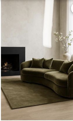 8/10 Brand New Solid Sage Green Rug 