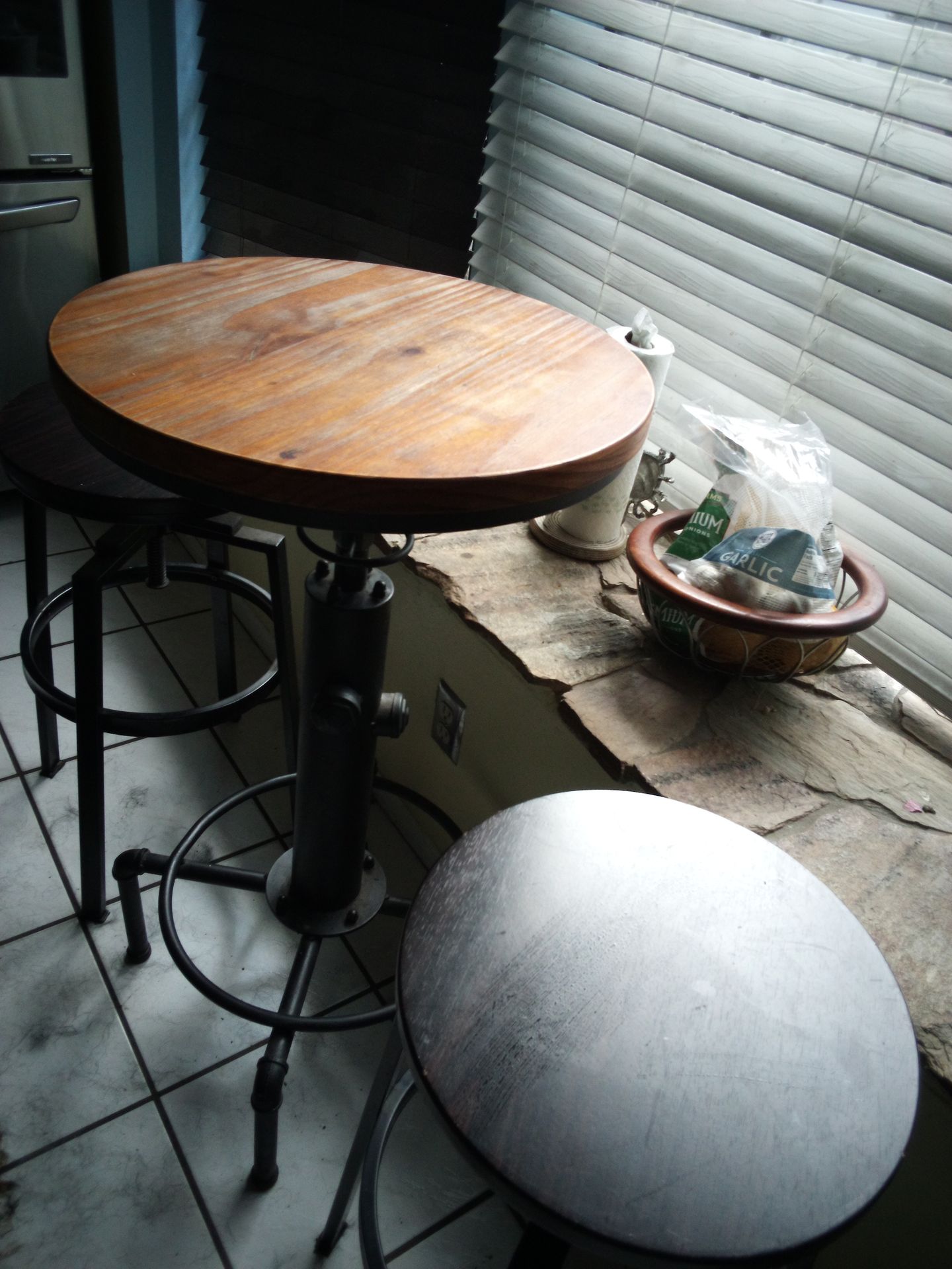 high top industrial setee