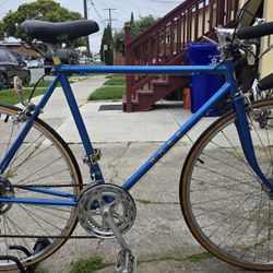 Nice vintage Road Bike 55cm 