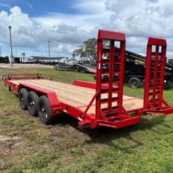 New 2026 Load Trail 7 x 24 equipment trailer 21k gvwr