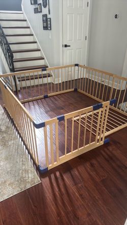 Kids playpen