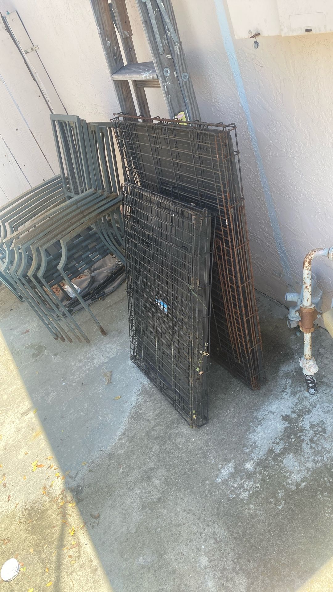 Dog Kennel 