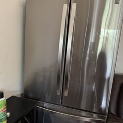 Kenmore Refrigerator 