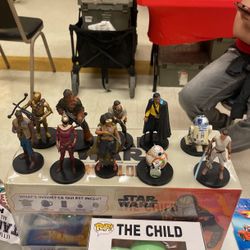 Star Wars figurines